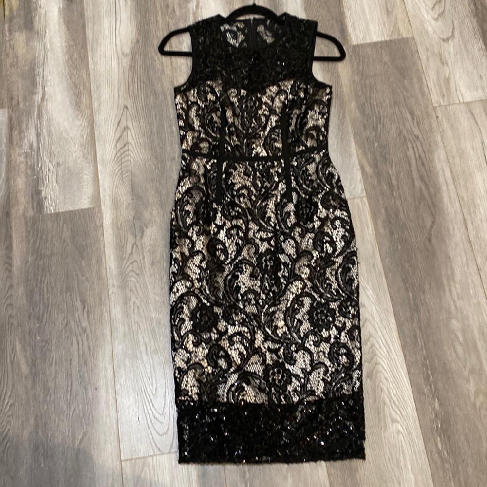 Gorgeous black lace dress by Vince Camuto size 2